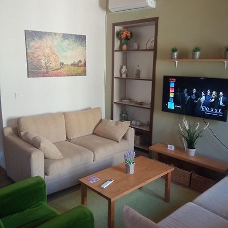 Gs Home Gythio Eksteriør billede